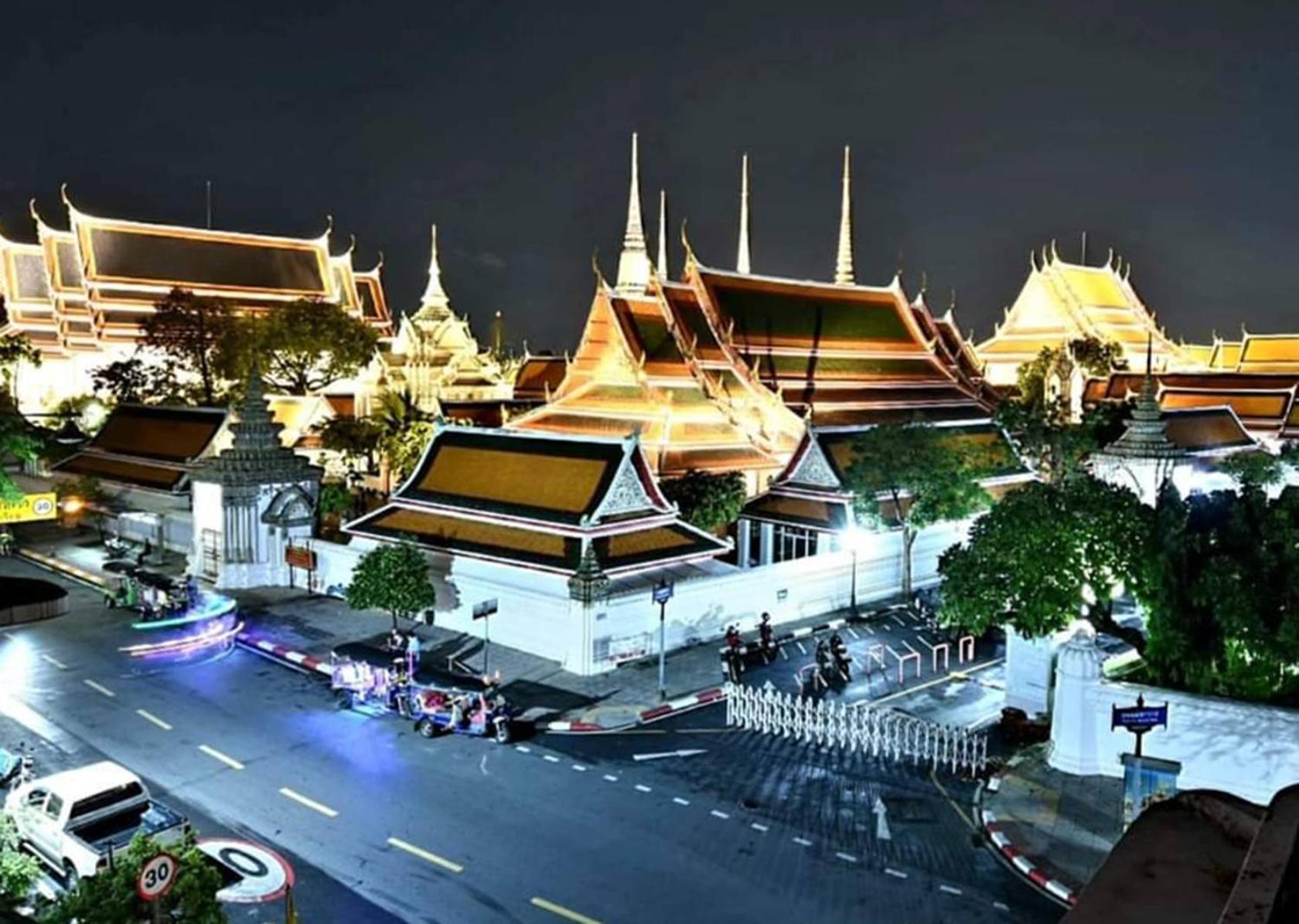 Hotel Chetuphon Gate Bangkok Exterior foto