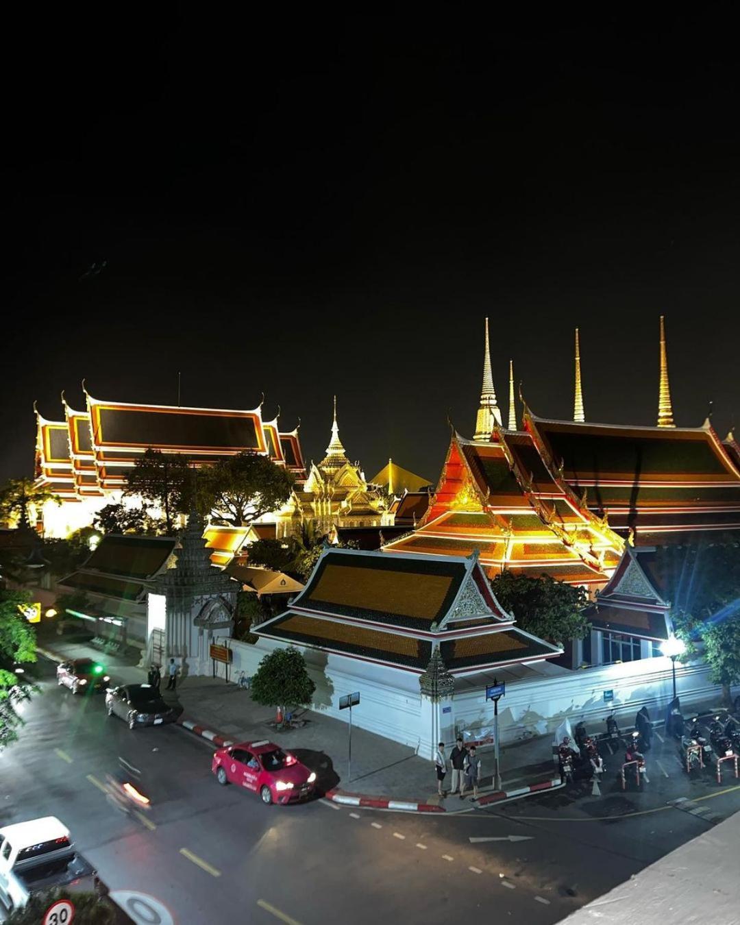 Hotel Chetuphon Gate Bangkok Exterior foto